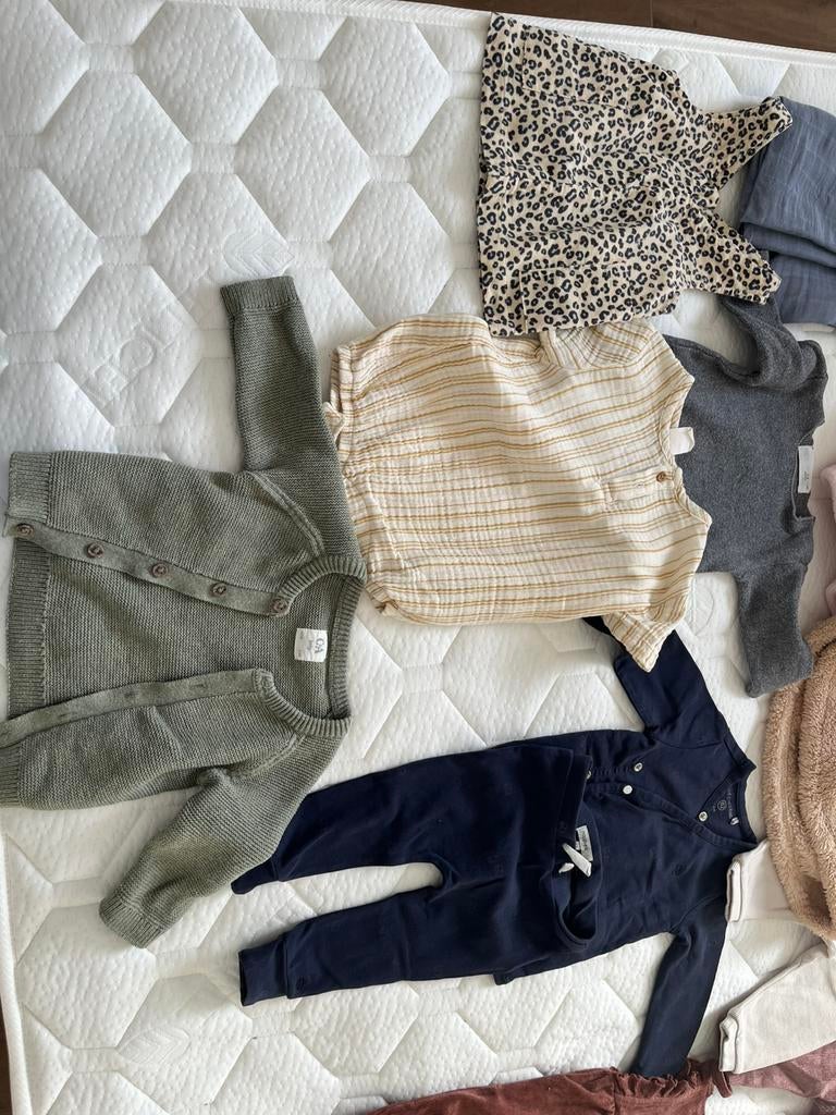 Verschillende babykleren + lakens te koop (maat 56-62-74-80), Ophalen, Zo goed als nieuw, Maat 56