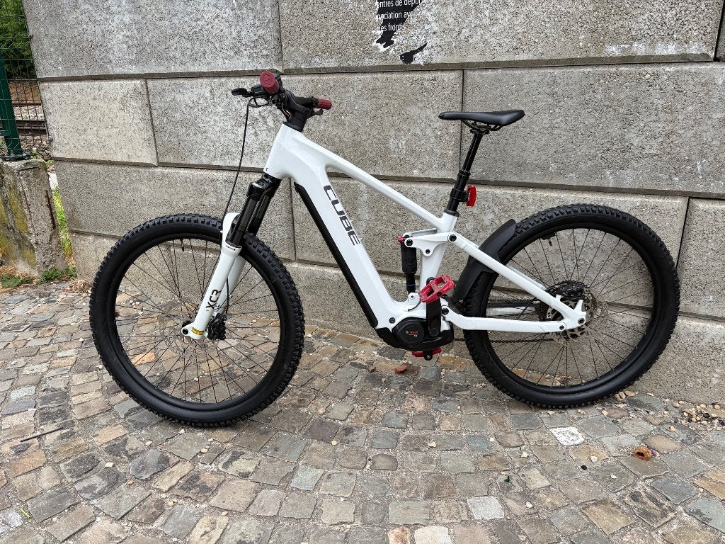 eMTB CUBE Stereo ONE 44 PRO 2025, Ophalen, Zo goed als nieuw, 50 km per accu of meer, Cube