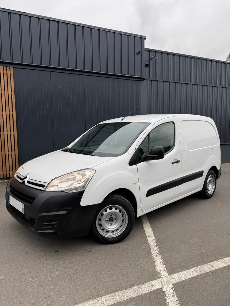 Berlingo 1,6 hdi 2018 / 44500 km, Auto's, Bestelwagens en Lichte vracht, Citroën, Particulier, Te koop, Handgeschakeld