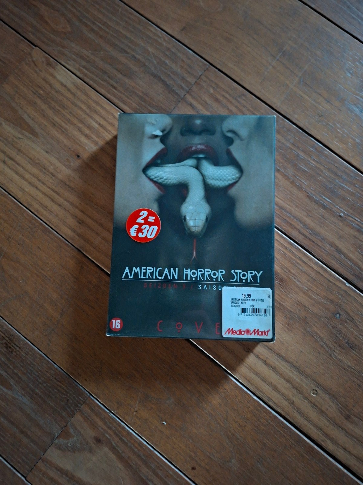 American Horror Story Seizoen 3 DVD - new & sealed, Horror, Bonusmateriaal, Vanaf 16 jaar, Nederlands