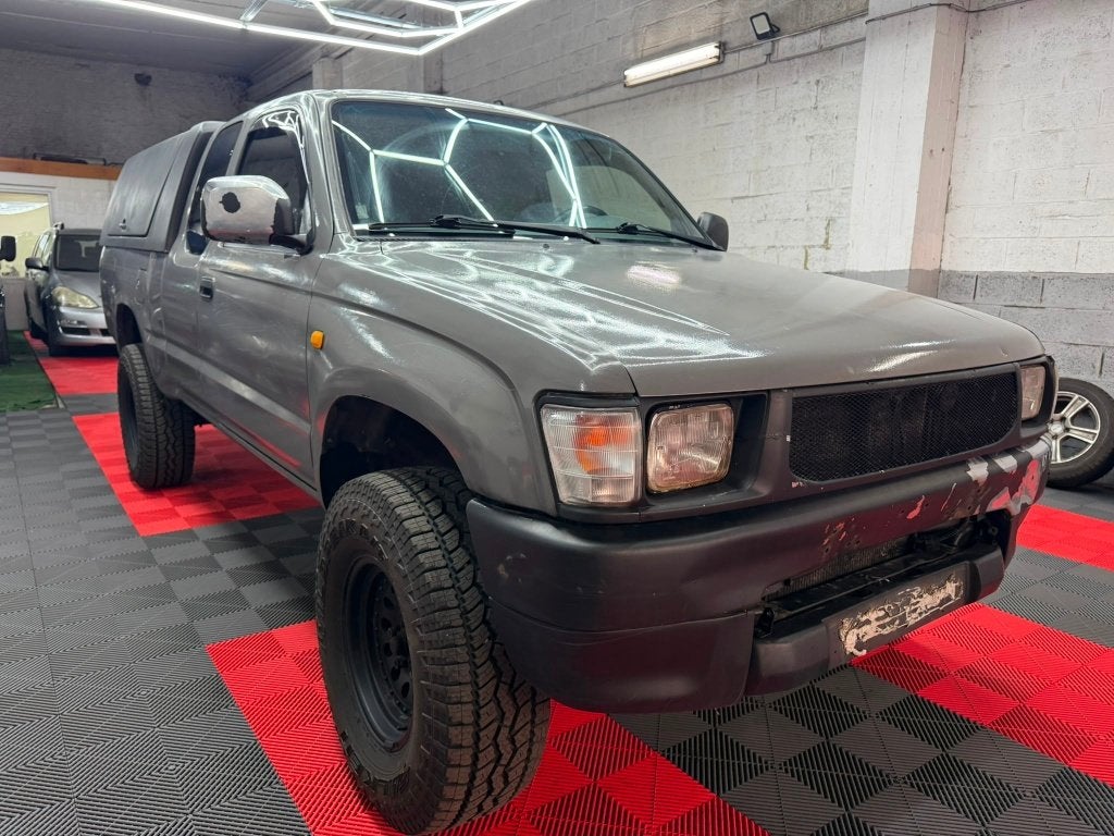 Toyota Hilux Extra Cabine 1998, Argent ou Gris, Achat, 2446 cm³, 2 portes