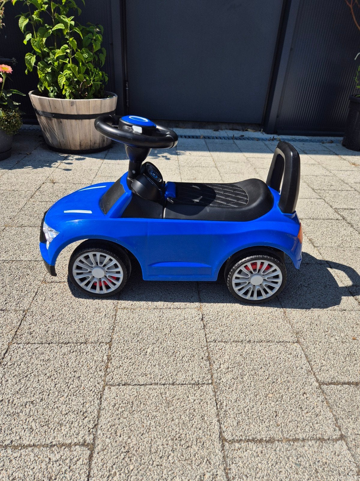 Blauwe loopauto met geluid, Ophalen