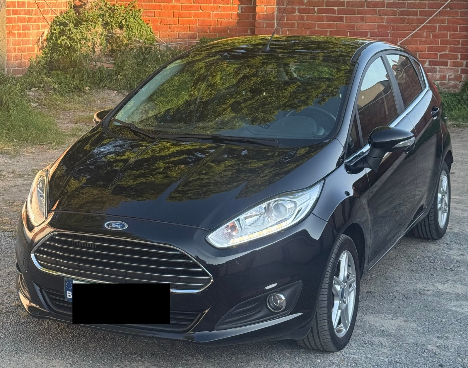 Ford Fiesta airco navi parkeersensoren Bluetooth, Voorwielaandrijving, Stof, Zwart, Zwart