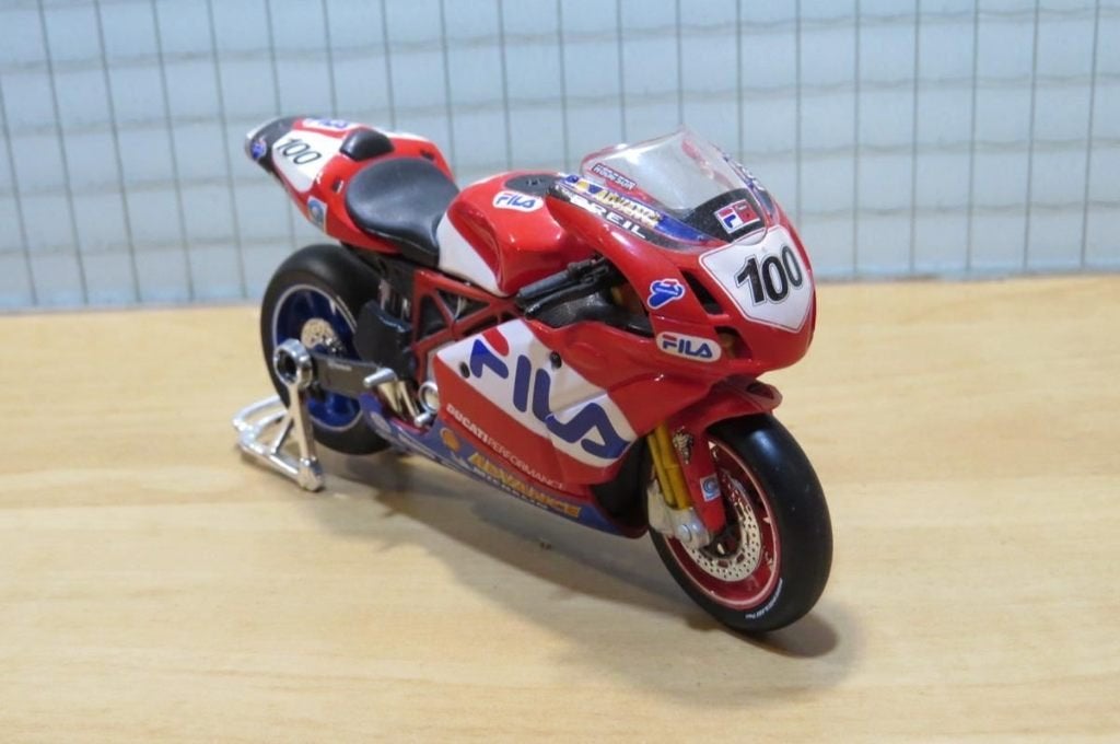 Neil Hodgson #100 Ducati 999 2003 1:18, Ophalen of Verzenden, Nieuw, Motor, Maisto