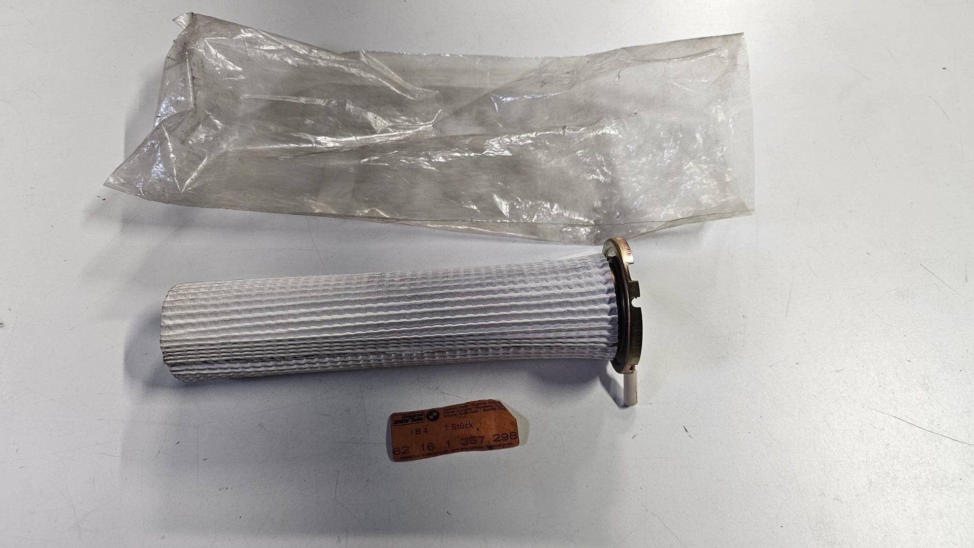 Tank vlotter  sending unit nieuw NOS BMW 2500 3.3Li 62161357, -, Origine de la pièce connue, Utilisé, -