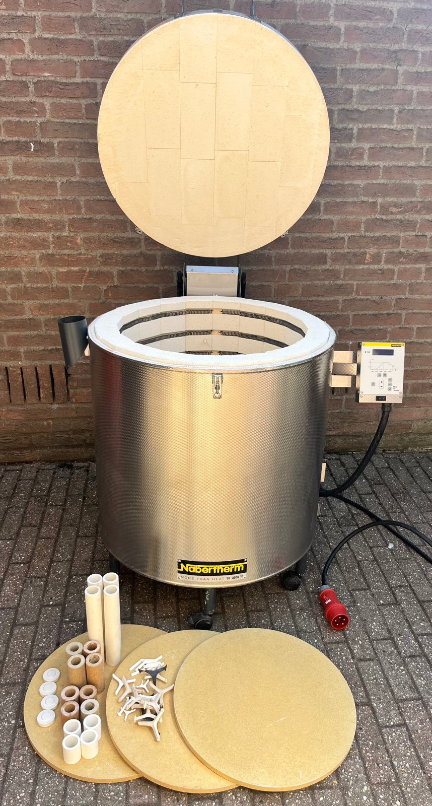 Keramiekoven Nabertherm top140 l, 3-fase, 1300C, Hobby en Vrije tijd, Pottenbakken, Ophalen