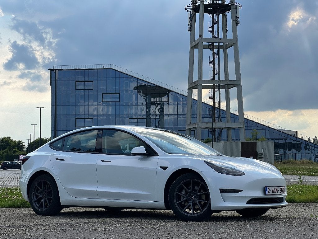 Tesla Model 3 Longue autonomie, Autos, 324 kW, Achat, Euro 6, Phares entièrement LED