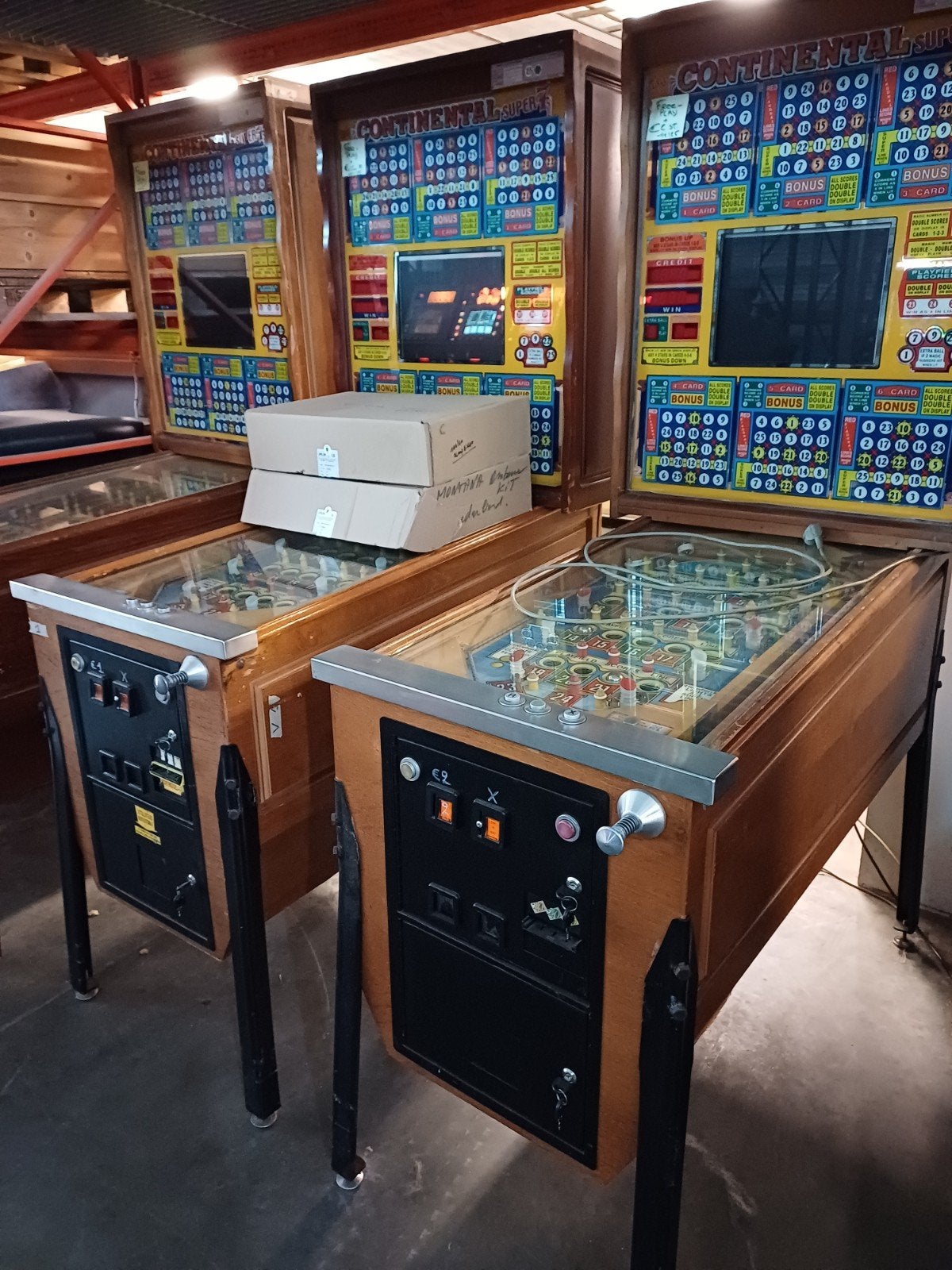 Bingo's 4x Continental Super7, Collections, Machines | Machines à sous, Enlèvement