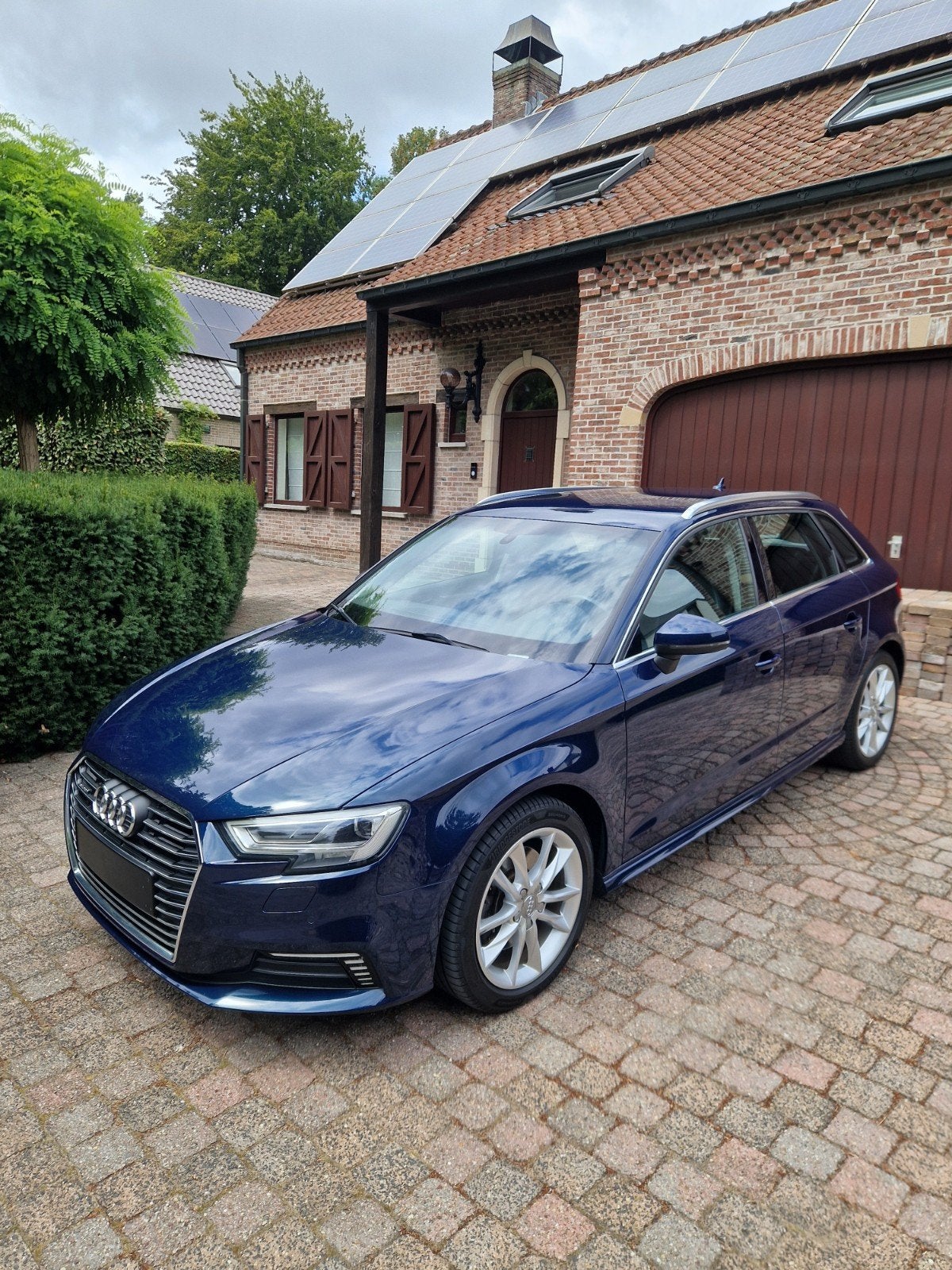 Audi A3 E-Tron//1.4 Plug-in Hybride//Facelift Model 2017//, Autos, Audi, Particulier, A3, Capteur de pluie, Phares au xénon, Hybride Électrique/Essence
