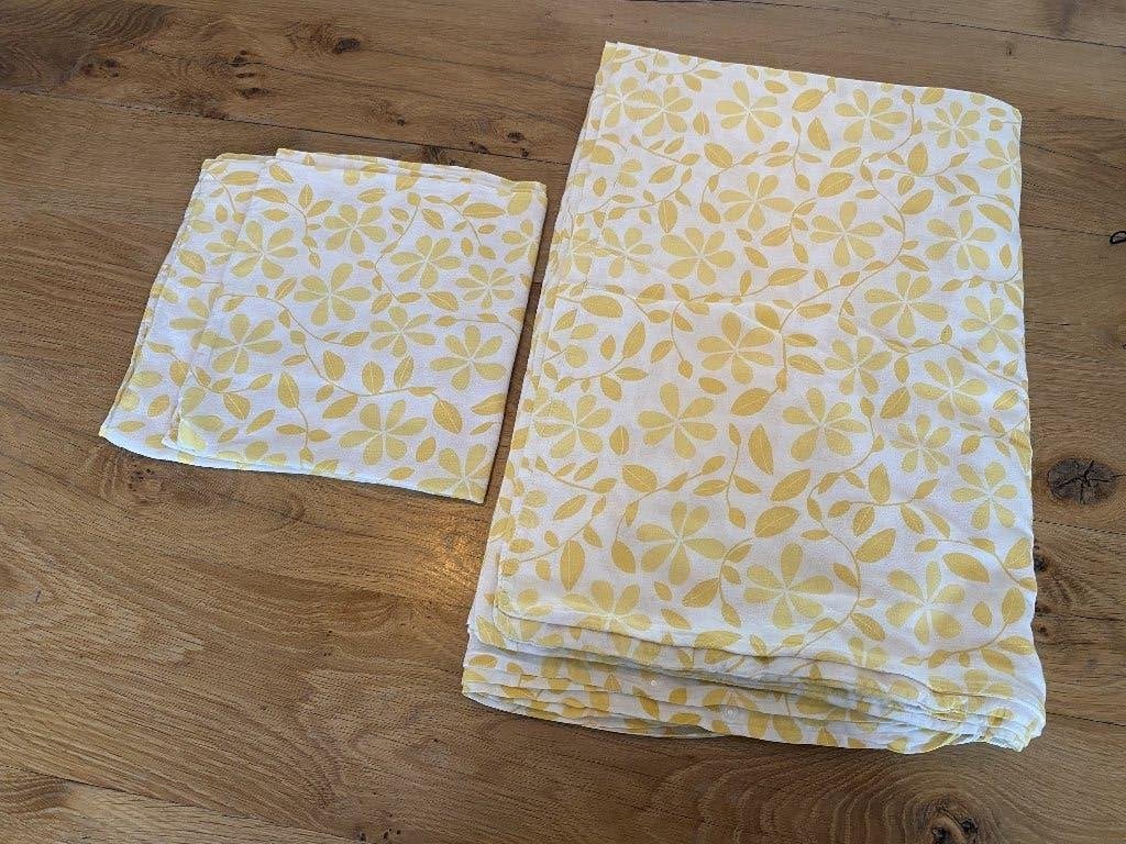 Donsovertrek+2 kussenslopen IKEA wit/geel bloemen, Huis en Inrichting, Slaapkamer | Beddengoed, Gebruikt, Katoen, Tweepersoons