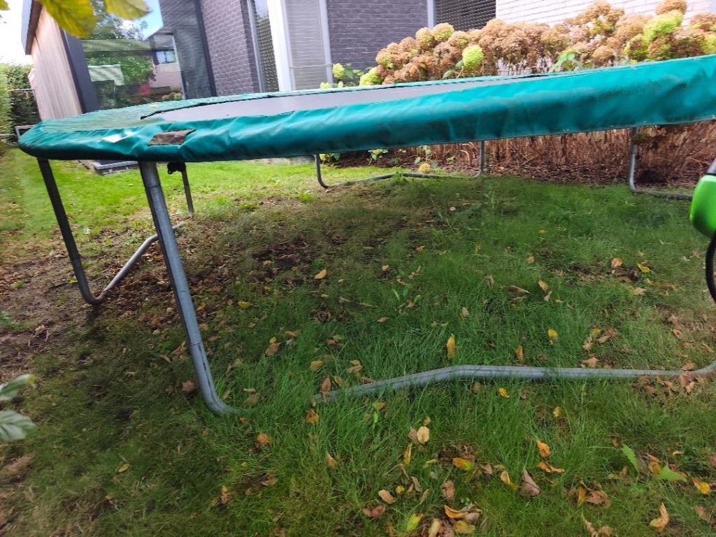 Trampoline BERG, Ophalen, Gebruikt
