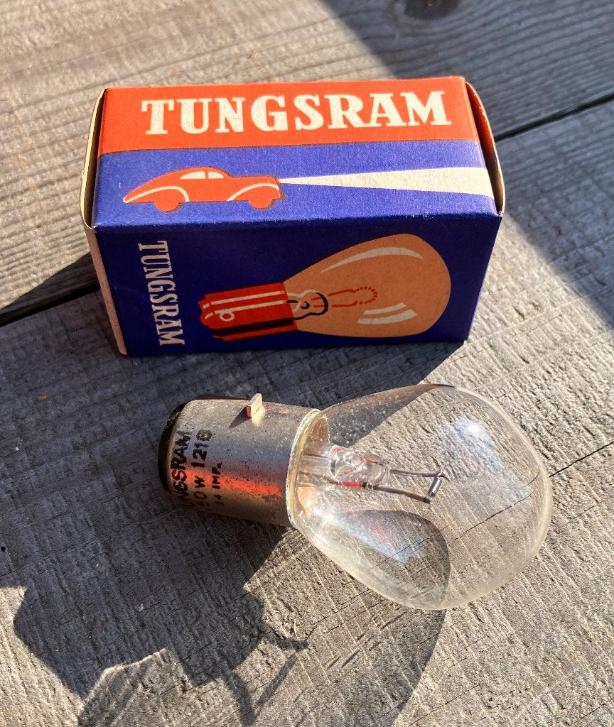 Vintage autolamp (wit) - NOS - Tungsram, Ophalen of Verzenden, Zo goed als nieuw, Auto's