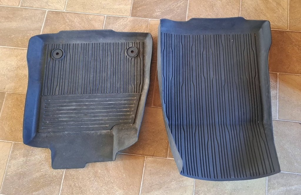 Tapis voiture, Enlèvement, Utilisé