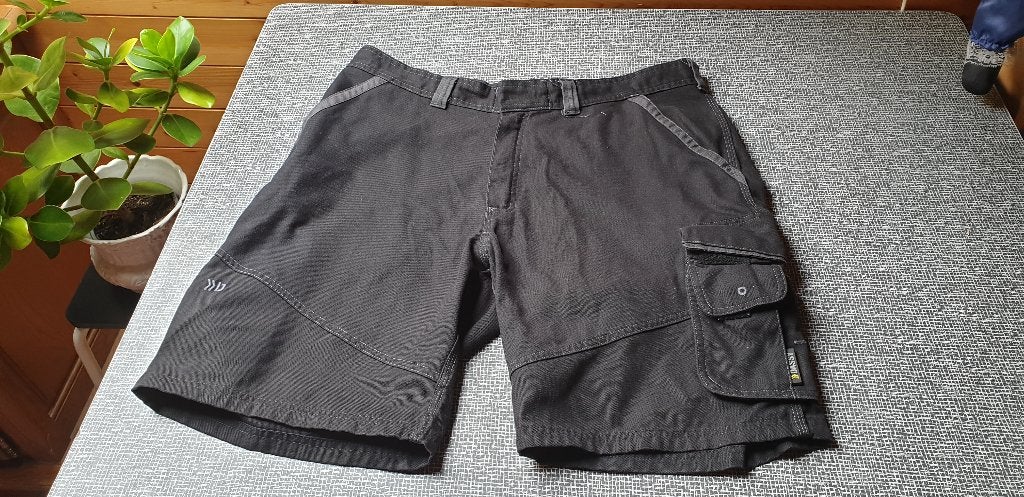 Werkshort Dassy , maat 50, Ophalen of Verzenden, Nieuw, Maat 48/50 (M)