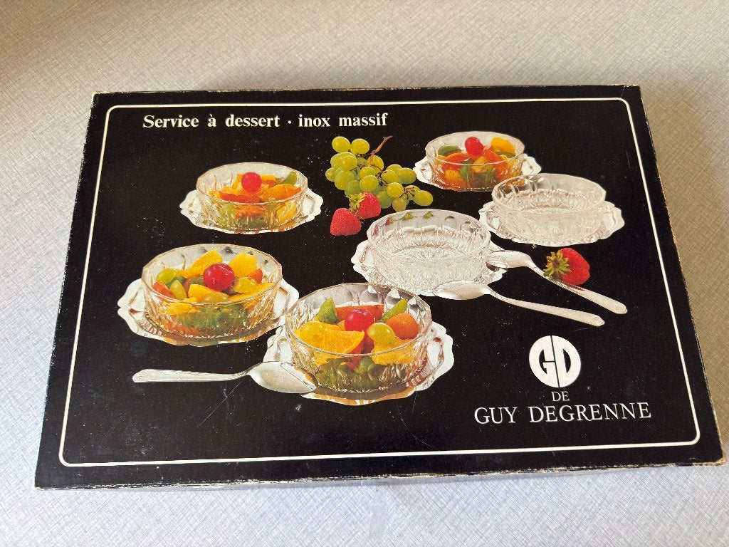 Service à dessert, Enlèvement