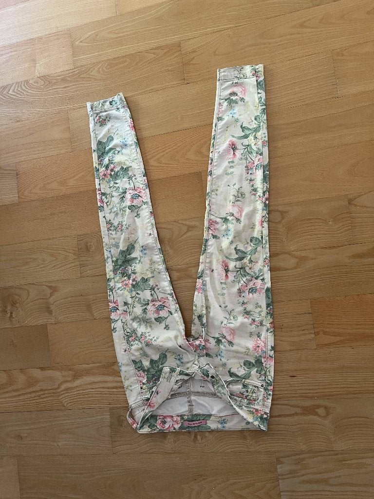 Jean skinny Fornarina, Vêtements | Femmes, Autres couleurs, Fornarina, W27 (confection 34) ou plus petit, Enlèvement