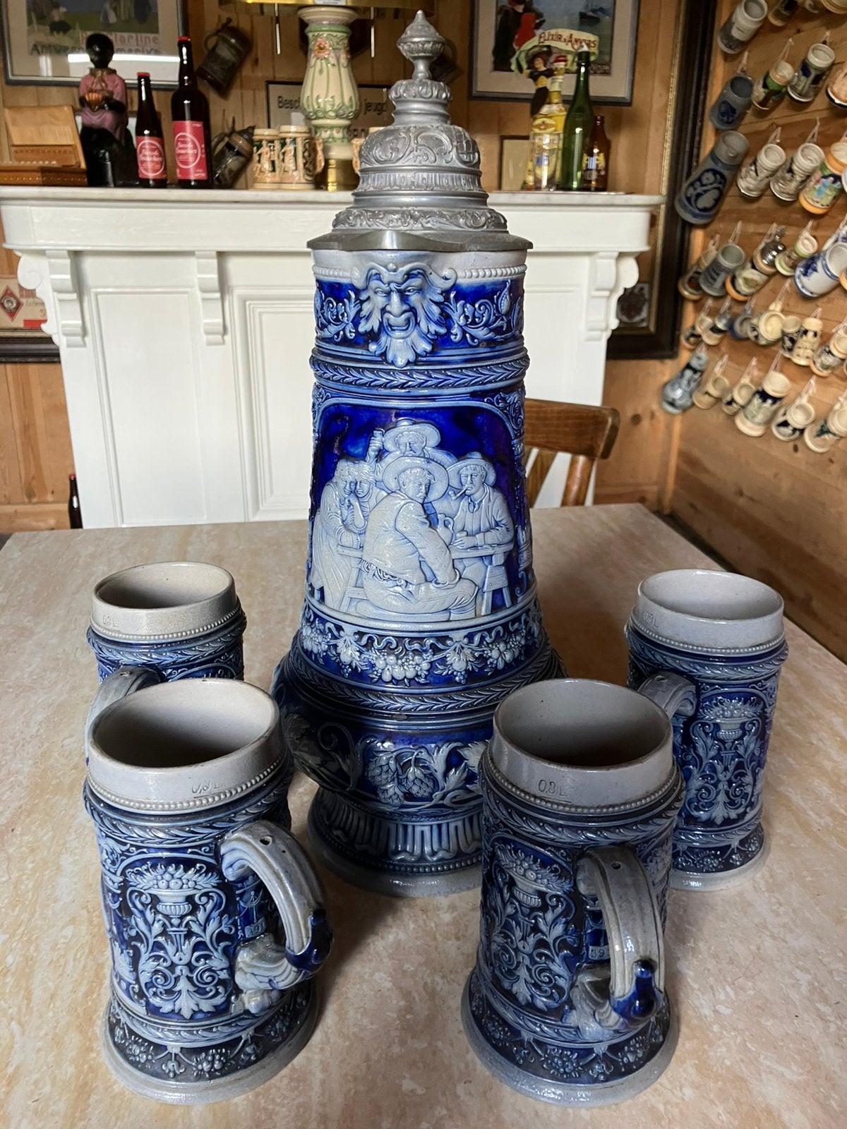Chopes à bière et carafe allemandes bleu cobalt., Antiquités & Art, Enlèvement