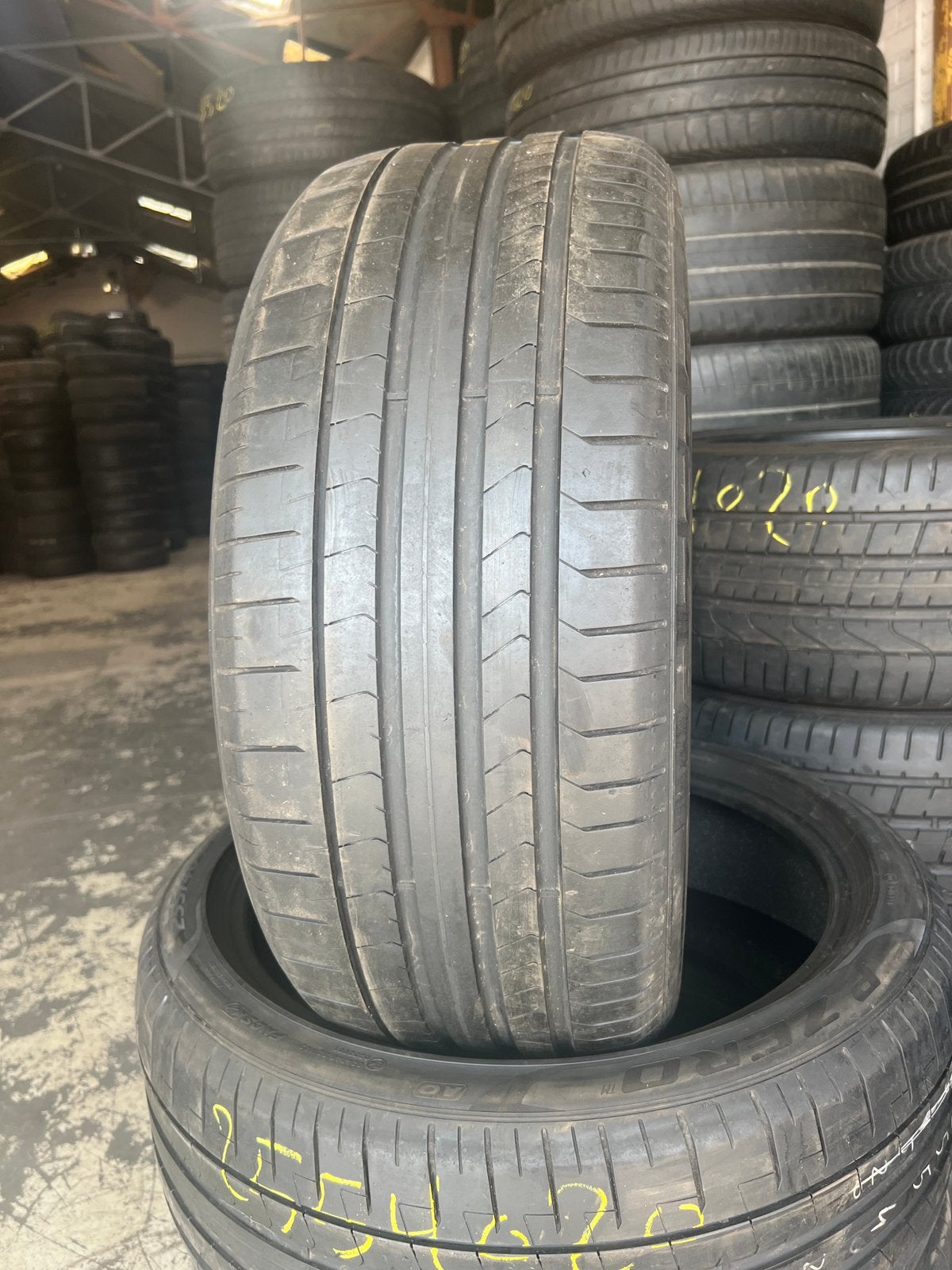 255/40:20 Pirelli avec montage et équilibrage, Auto-onderdelen, Besturing, Ophalen