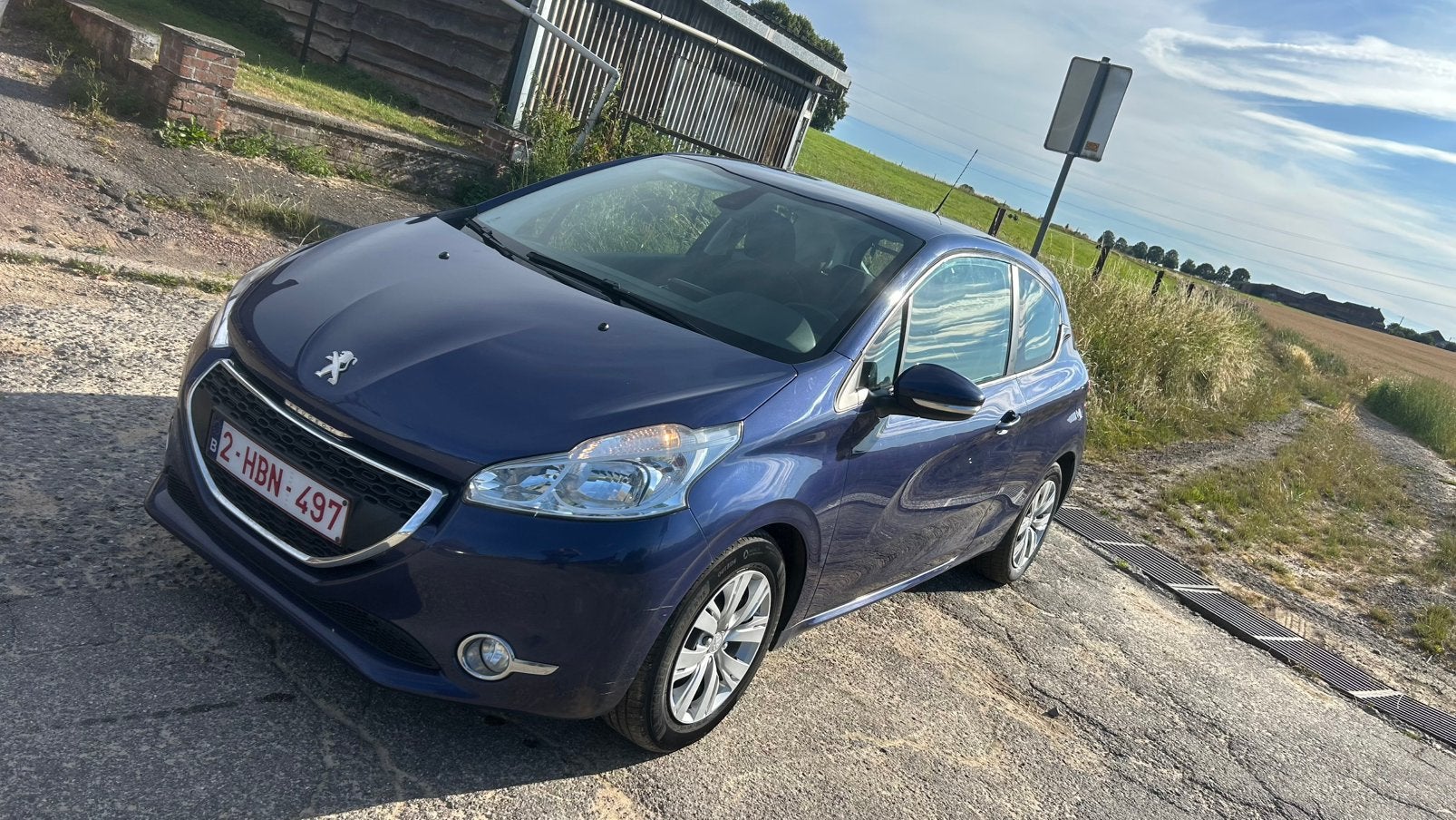 Peugeot 208 1.4hdi 2013, Autos, Euro 5, Achat, Entreprise, Boîte manuelle