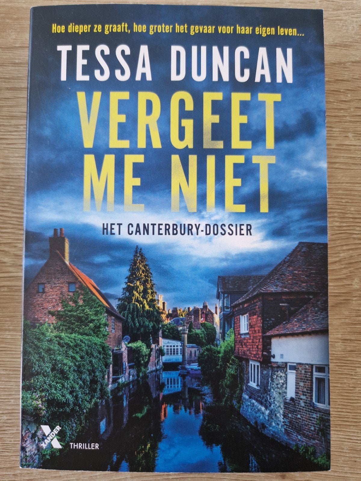 Tessa Duncan - Vergeet me niet, Ophalen, Tessa Duncan