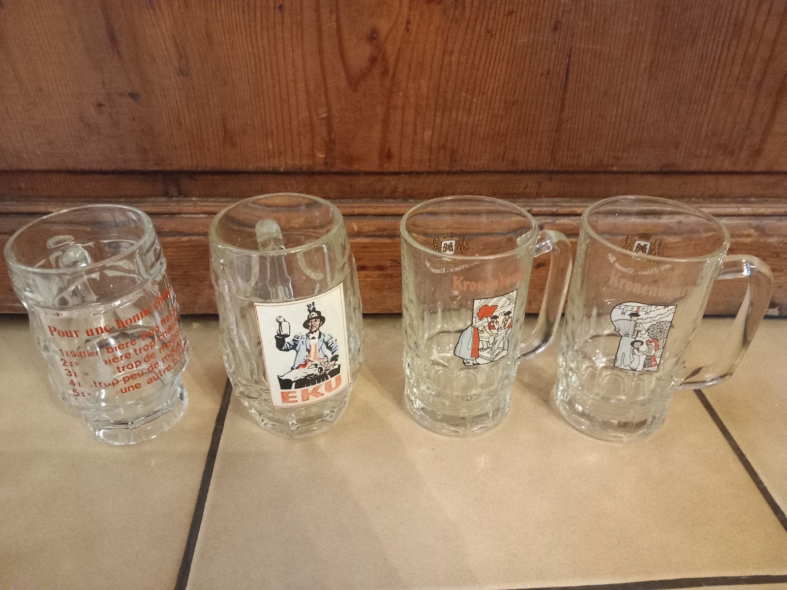 4 verres à chope, Collections, Enlèvement, Utilisé, Verre à bière