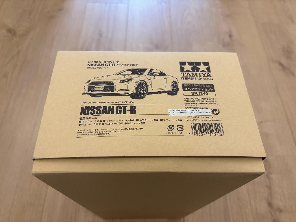 Carrosserie RC Nissan GT-R Tamiya #51340 1/10, Hobby & Loisirs créatifs, Modélisme | Radiocommandé & Téléguidé | Voitures, Comme neuf