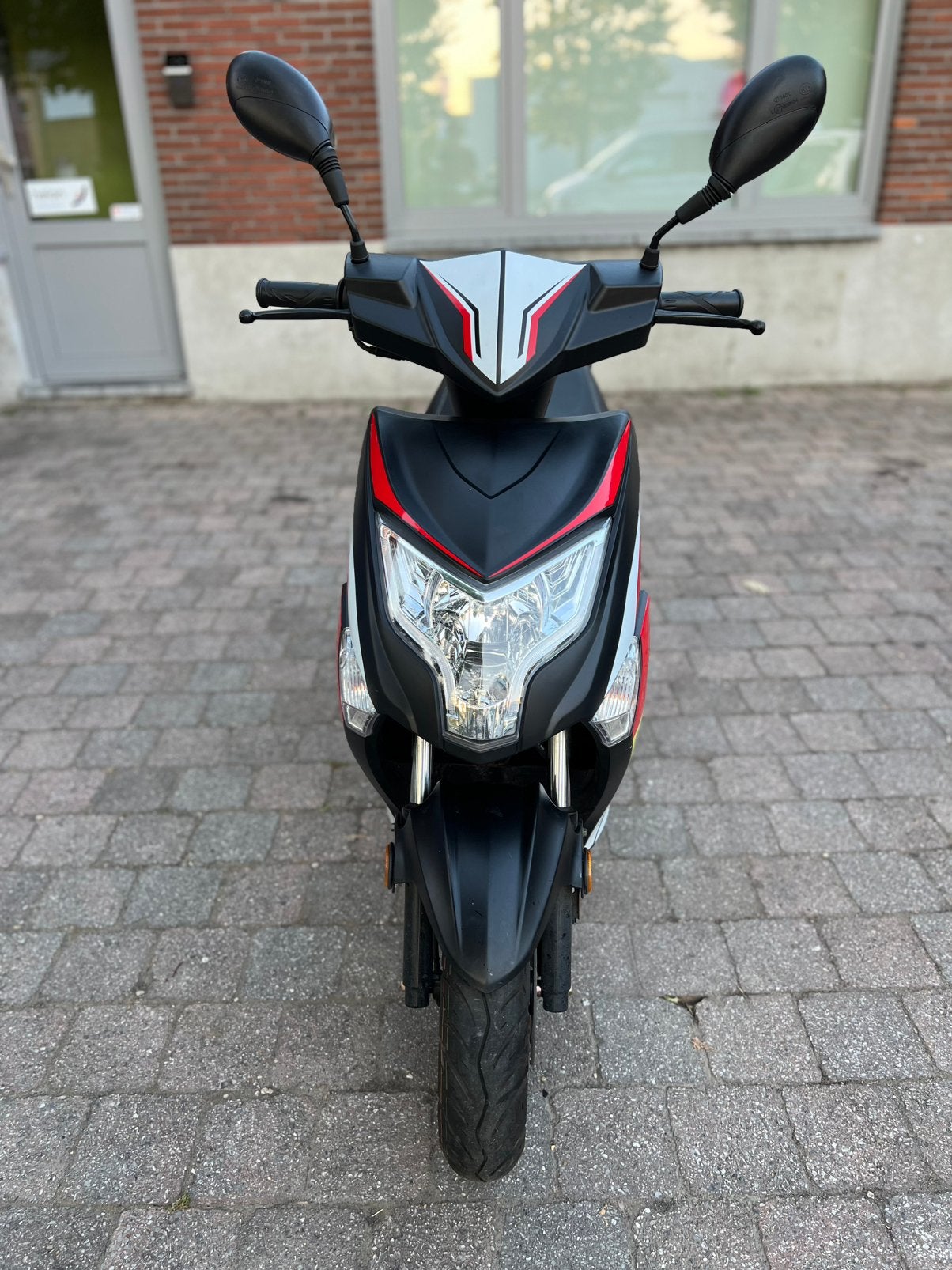 Scooter neco one-S klasse A 2024, Vélos & Vélomoteurs, Comme neuf, Enlèvement, Classe A (25 km/h), Essence