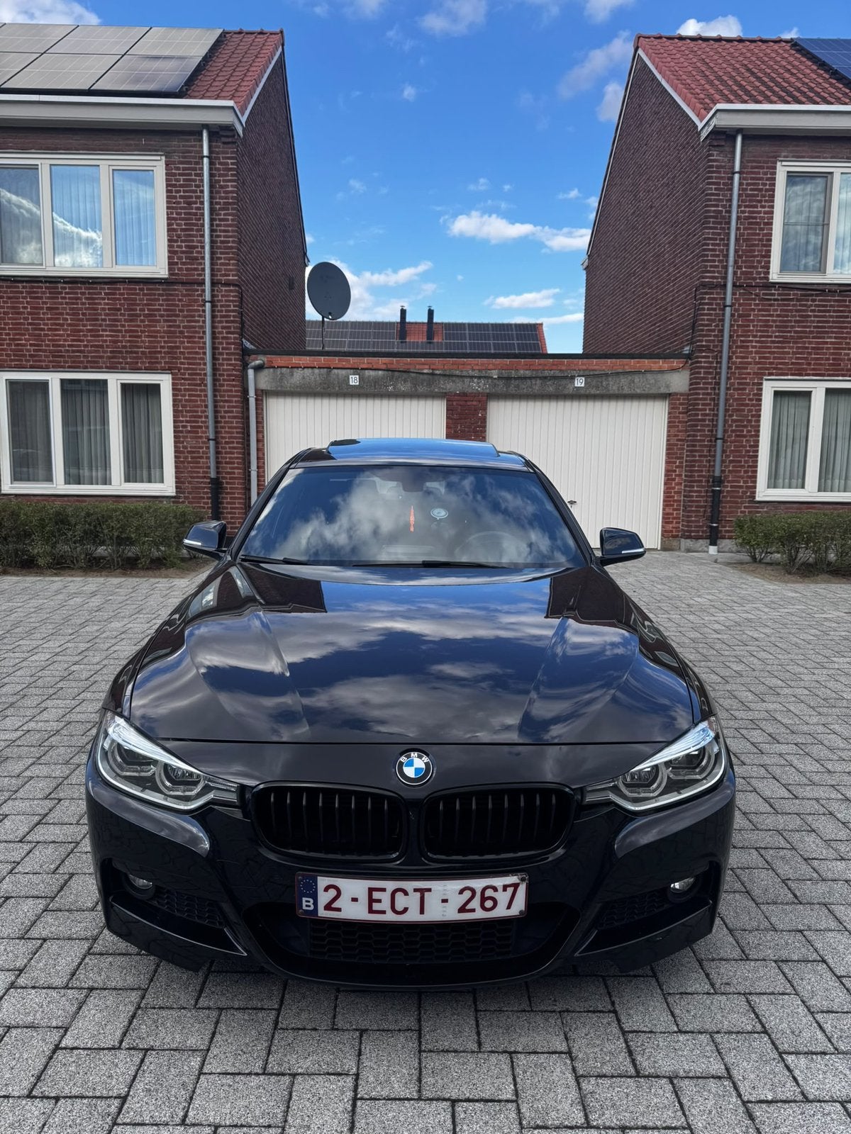 BMW 330e iPerformance M Pakket – FULL OPTION plug in hybride, Automaat, 4 deurs, Zwart, Lederen bekleding