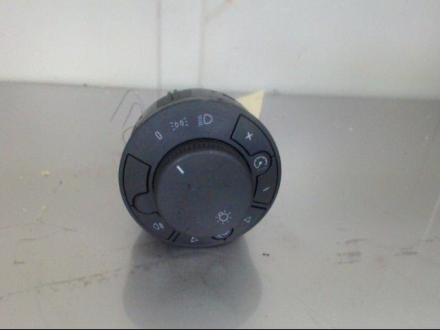 LICHTSCHAKELAAR Corsa D (|13249396|13249396EA|13249507|), Gebruikt, Opel