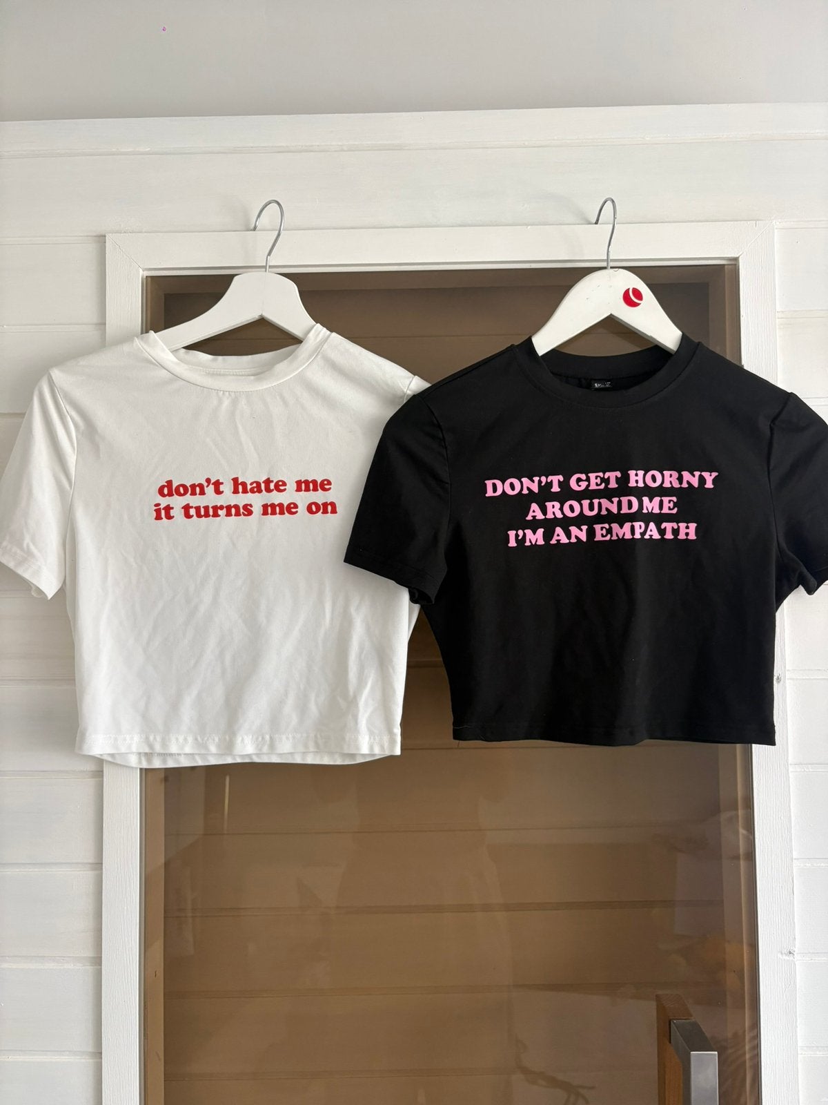 Set 2 graphic tee crop tops size 38, Ophalen of Verzenden, Zo goed als nieuw, Maat 48/50 (M), Meerkleurig