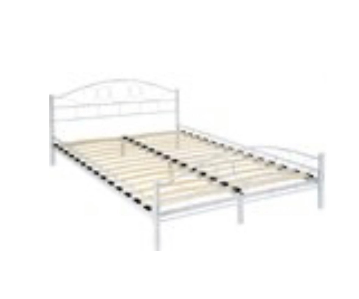 Bed met houten lattenbodem 140x200, Huis en Inrichting, Slaapkamer | Bedden, Ophalen, Zo goed als nieuw, Wit