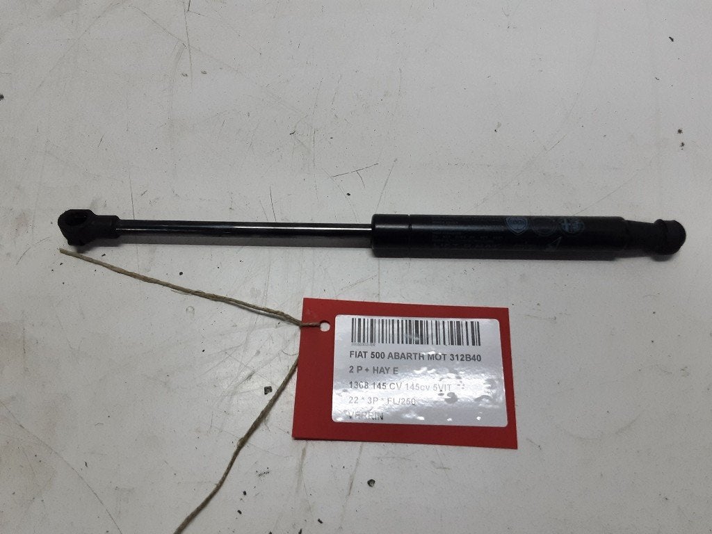 VERIN A GAZ Abarth 500 / 595 / 695 (01-2008/-), Mevr. I. Hauben, Utilisé, Autres marques automobiles, Rue de l'Espoir 34 34
4030  GRIVEGNÉE, BE