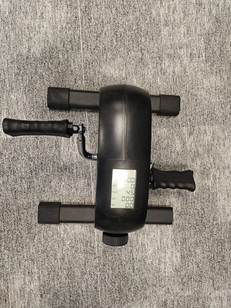 Tretmann arm- en beentrainer / mini hometrainer met display, Ophalen, Zo goed als nieuw, Benen, Hometrainer