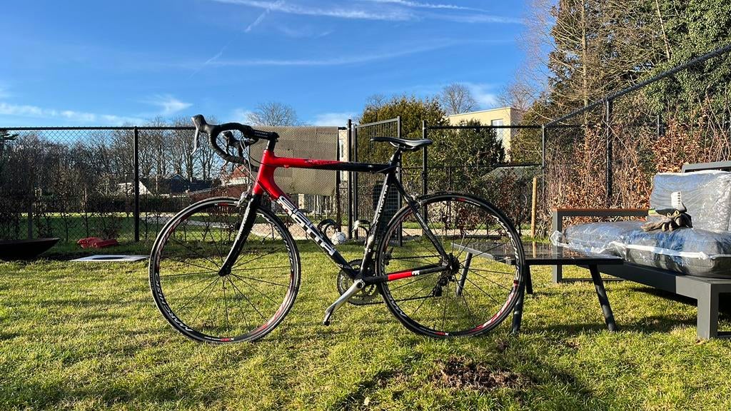 Gianni Motta racefiets carbon, Enlèvement, Comme neuf