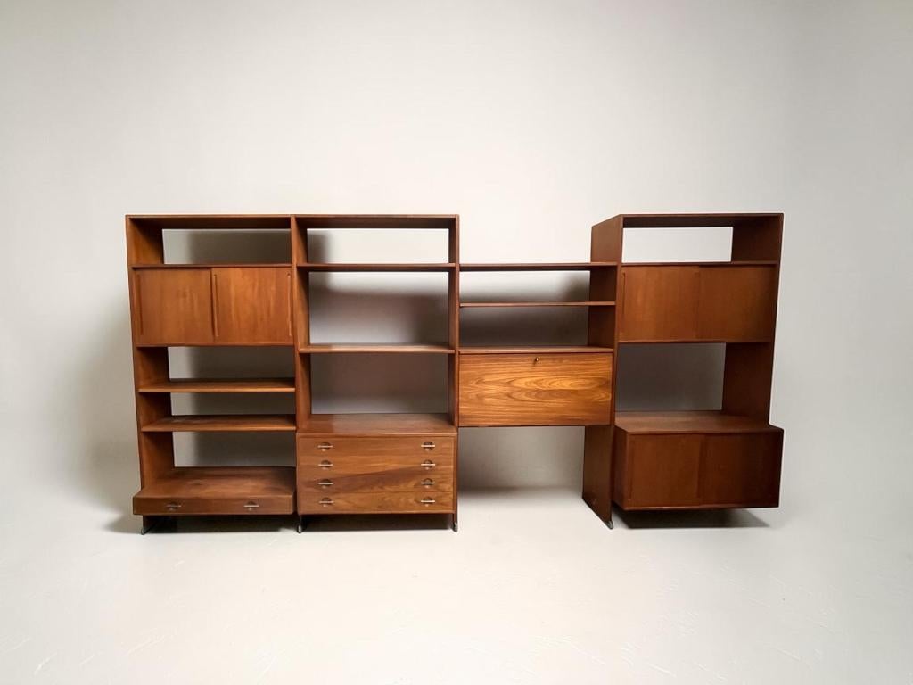 RY100 wallunit, Hans Wegner for RY Mobler, Enlèvement, Utilisé