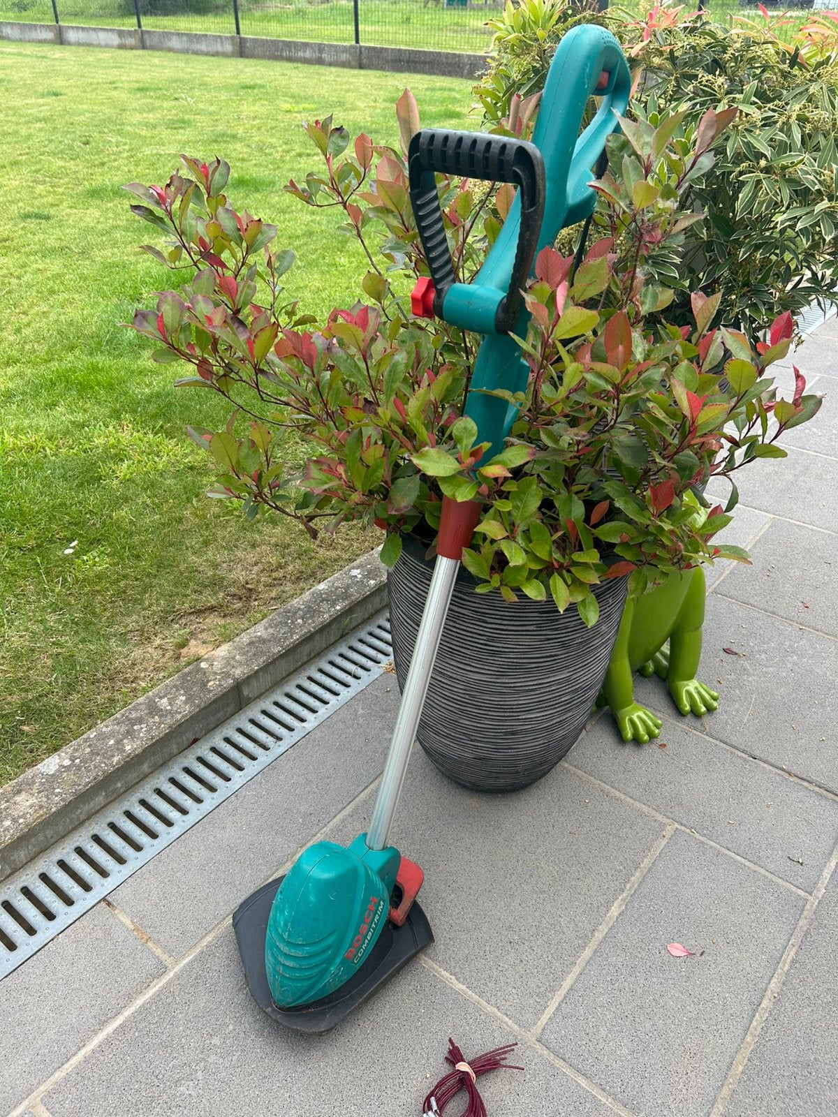 Elektrische bosmaaier, Jardin & Terrasse, Coupe-bordures, Enlèvement, Utilisé, 10 à 30 cm, Électrique