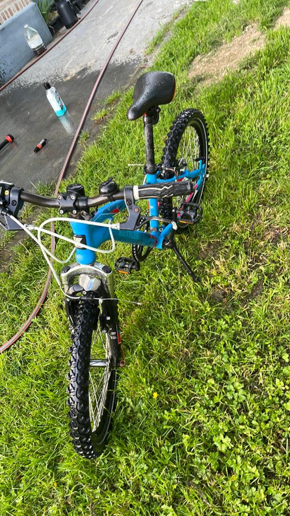 Mooie ketller fiets voor kinderen, Ophalen, Zo goed als nieuw, Schijfrem, Minder dan 16 inch