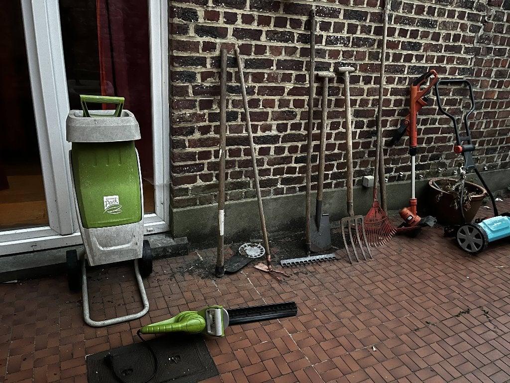 Tuingereedschap, Ophalen, Gebruikt