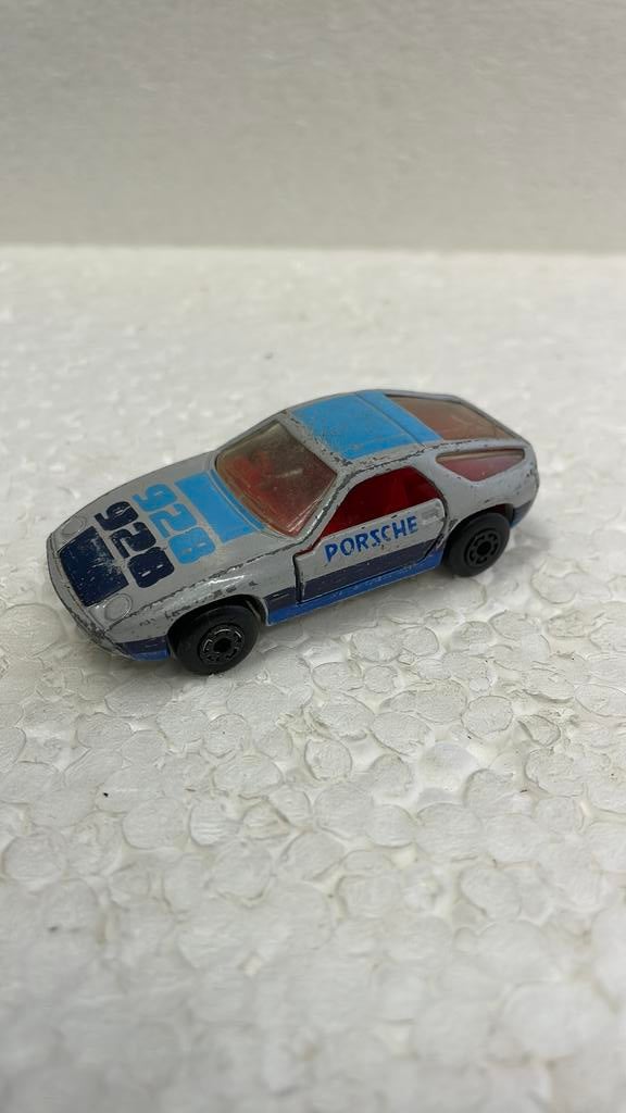 Matchbox Porsche 928, Hobby en Vrije tijd, Modelauto's | Overige schalen, Ophalen of Verzenden, Zo goed als nieuw