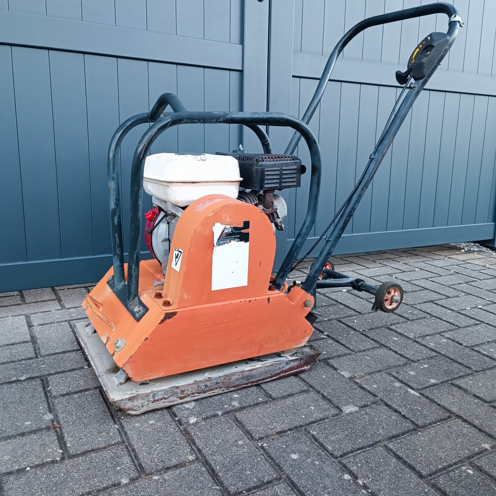 Trilplaat Metal Works tpt 1800 Honda Motor, Ophalen