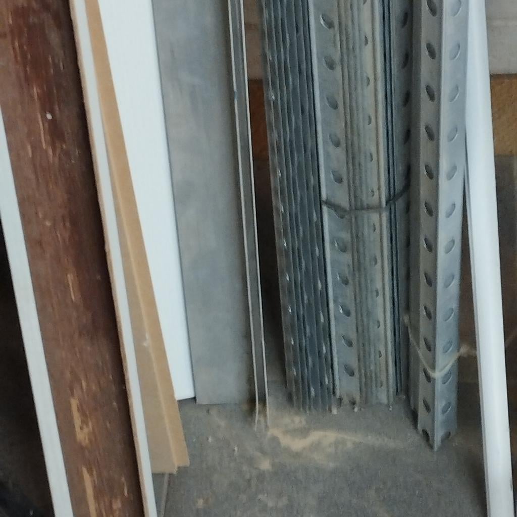 Cornière de plafonnier