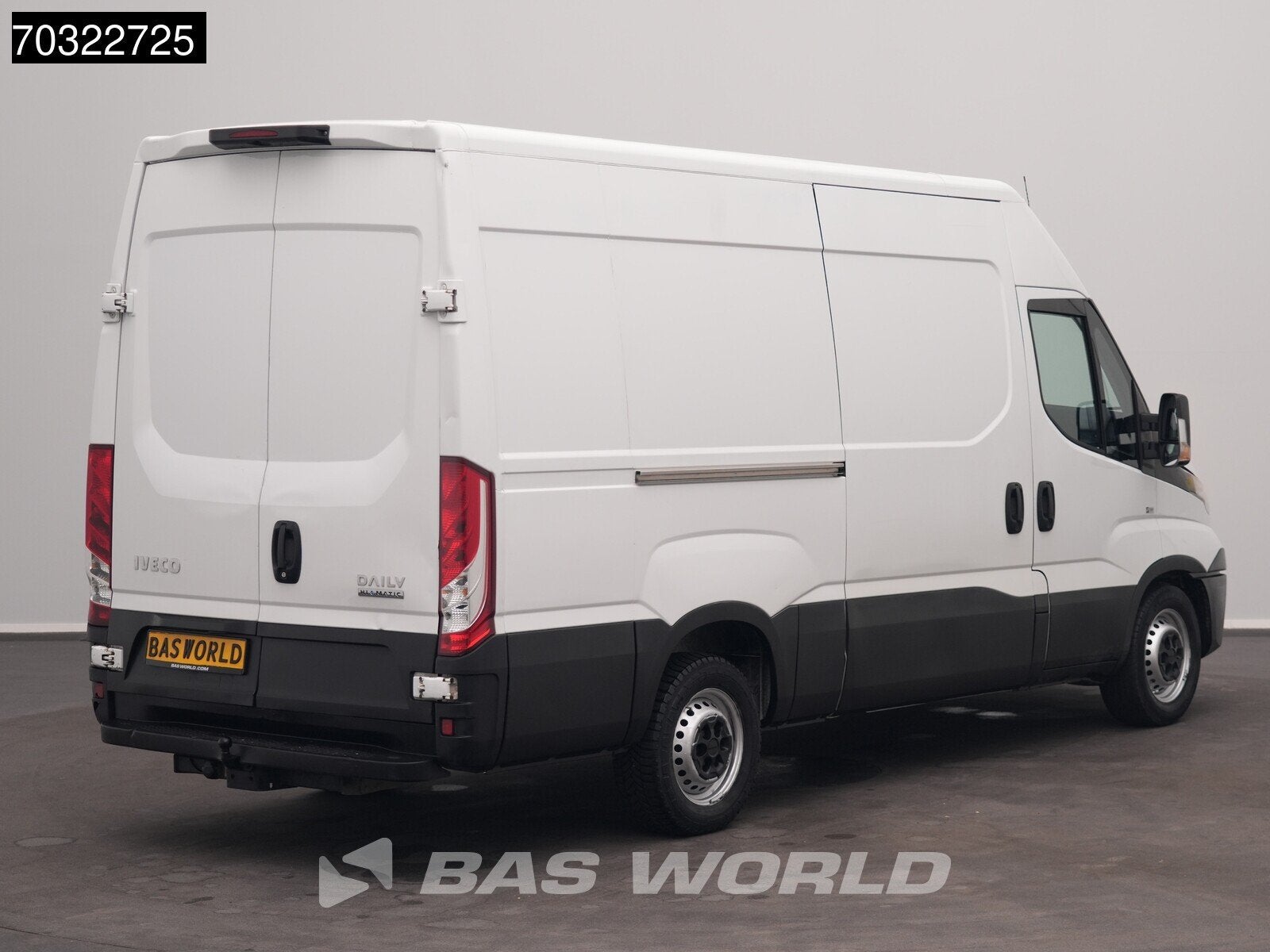 Iveco Daily 35S14 Automaat L2H2 3,5t Trekhaak Airco Cruise W, Automaat, Stof, Gebruikt, Euro 6
