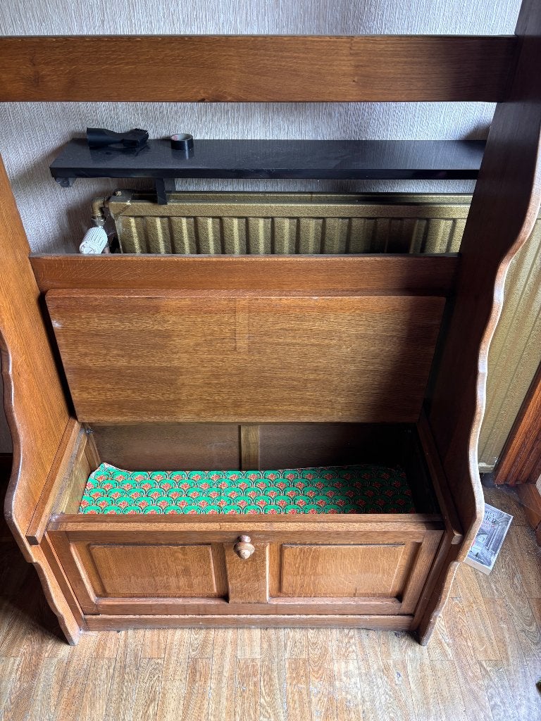 Gratis! Leuke kast voor in de gang om jassen aa te hangen!, Ophalen, Gebruikt, 150 tot 200 cm, 25 tot 50 cm