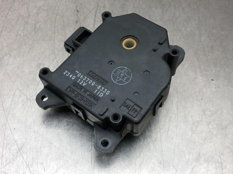 KACHELSTELMOTOR Toyota Camry (CV30) (|0637008330|), Gebruikt, Toyota