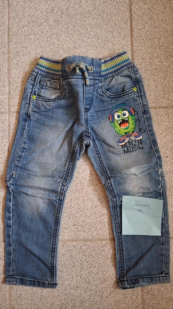 Jeansbroek maat 98, Kinderen en Baby's, Kinderkleding | Maat 98, Broek, Ophalen of Verzenden, Zo goed als nieuw, Jongen
