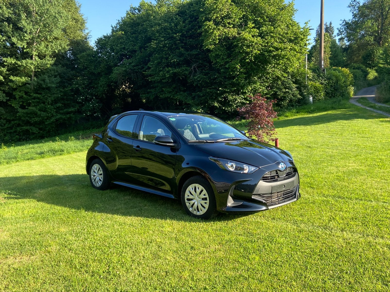 Toyota Yaris 1500 HEV 44000 km, Auto's, Toyota, 4 cilinders, Zwart, 5 zetels, Yaris