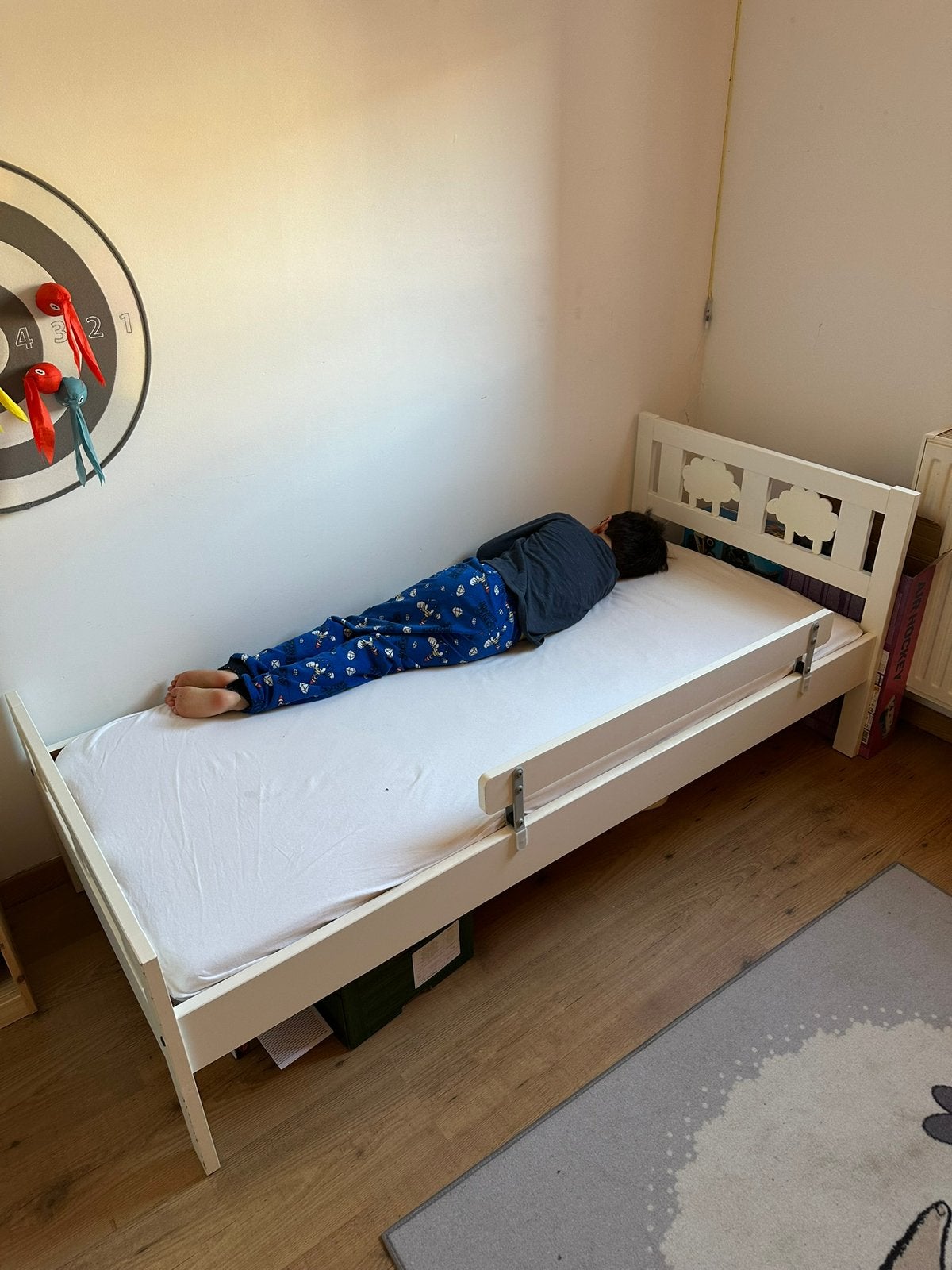 Kinderbed met latten bodem en matras, Ophalen of Verzenden, Zo goed als nieuw, Matras