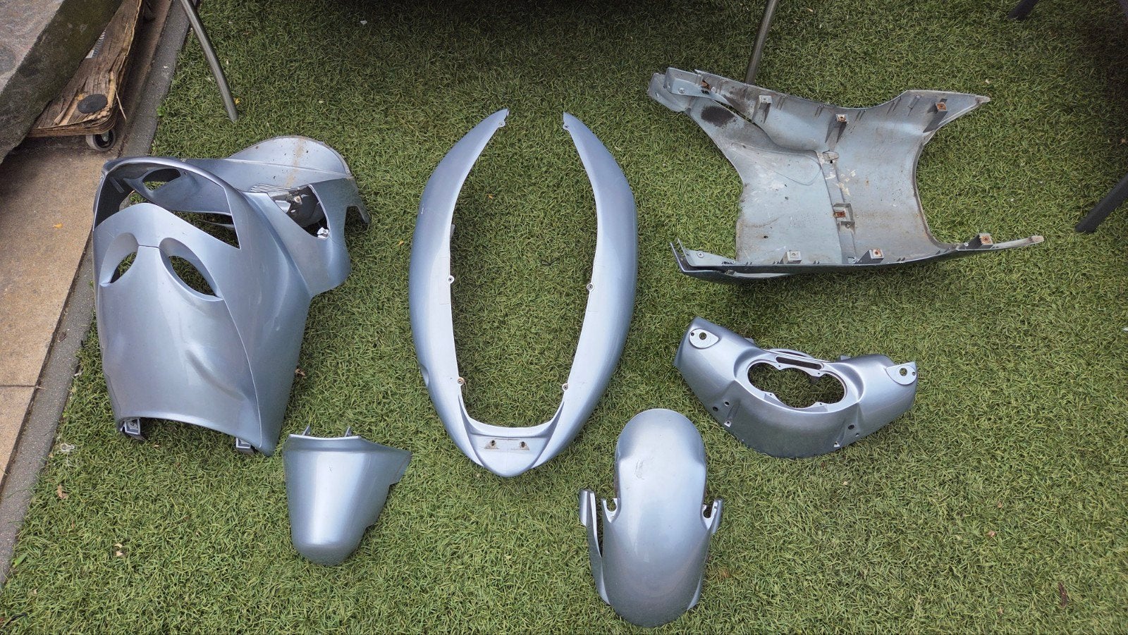 Complete kappenset voor de Aprilia SR125, Fietsen en Brommers, Brommeronderdelen | Scooters, Ophalen, Gebruikt, Kap, Aprilia
