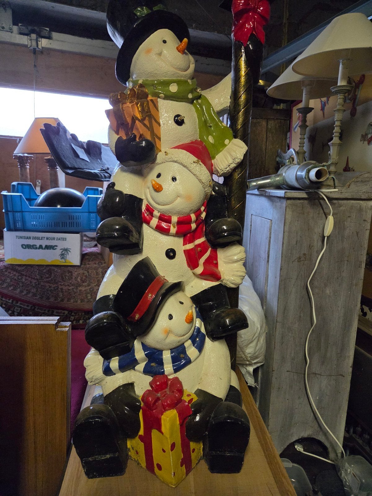 grote kerstman met verlichting