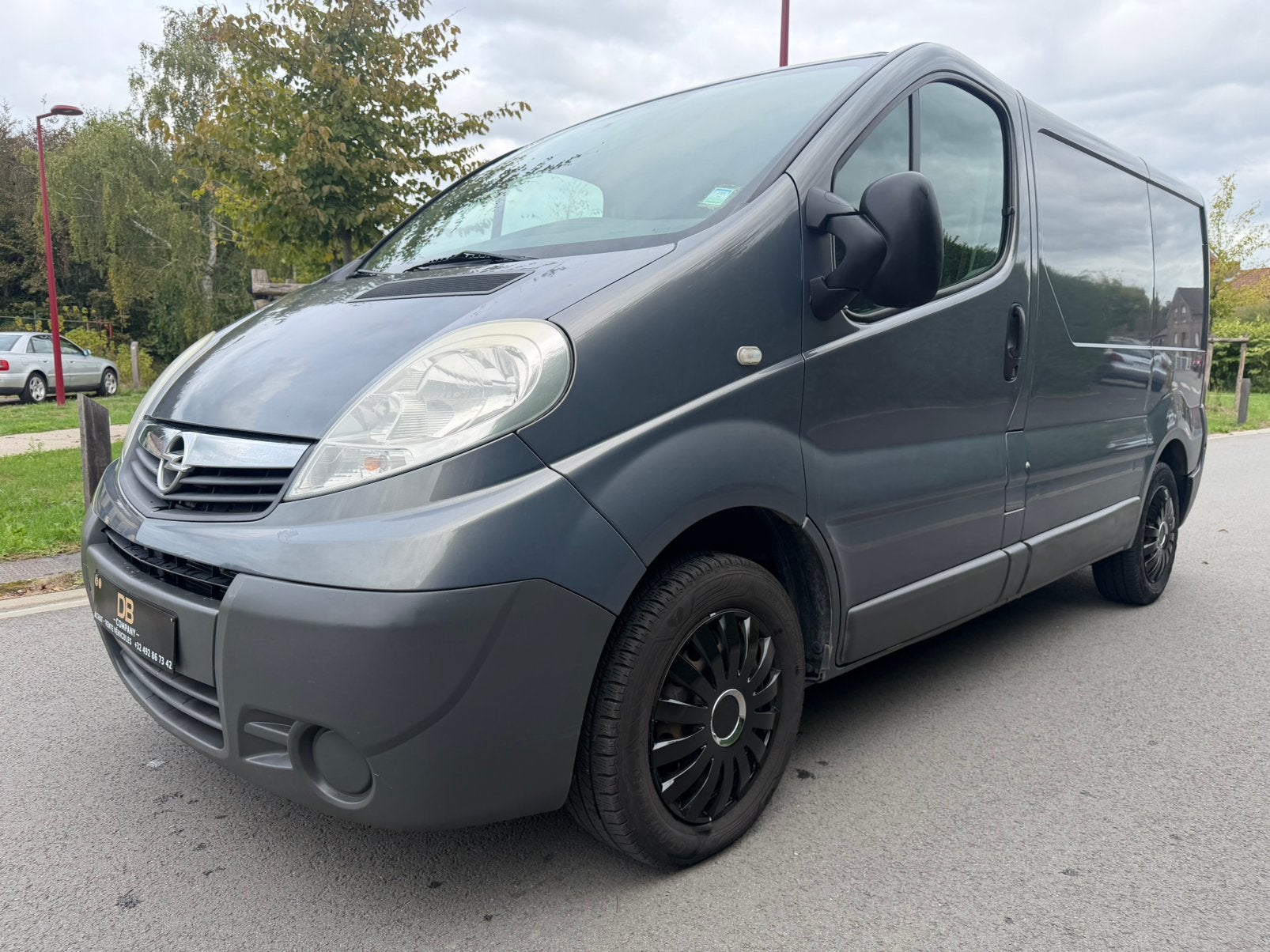 2.0 dCi 29 L2H1 Confort (Faible kilométrage) Climatisation/, Auto's, Voorwielaandrijving, Stof, Zwart, 5 deurs